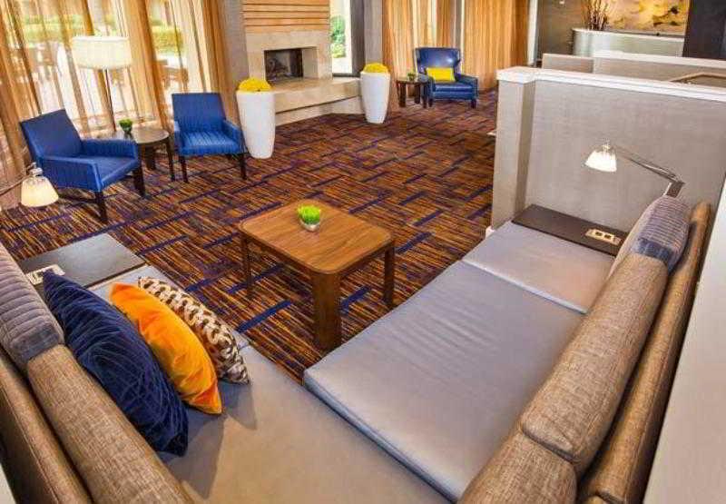 Courtyard By Marriott Charlottesville Buitenkant foto