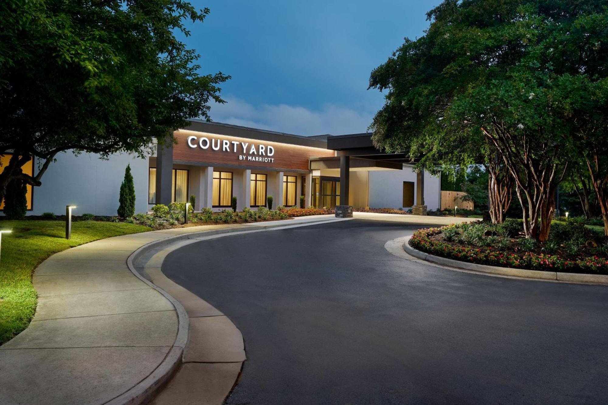 Courtyard By Marriott Charlottesville Buitenkant foto