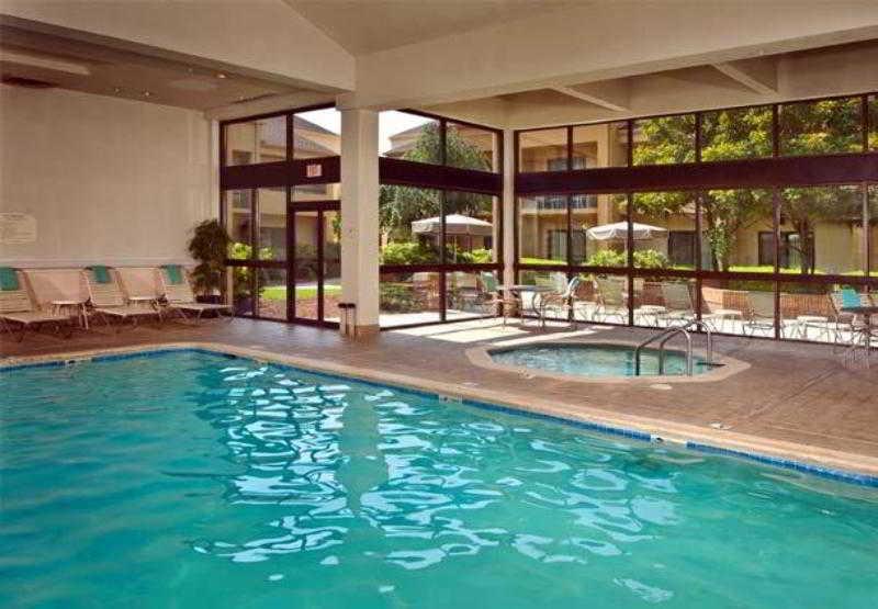 Courtyard By Marriott Charlottesville Faciliteiten foto
